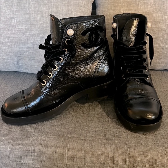 CHANEL Glossy Black Leather Moto Boots